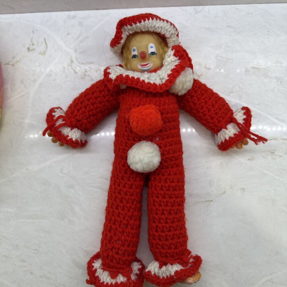 Vintage Kitsch Crochet Clown Doll Handmade Yarn Plush Plastic Face Red White - Picture 2 of 9